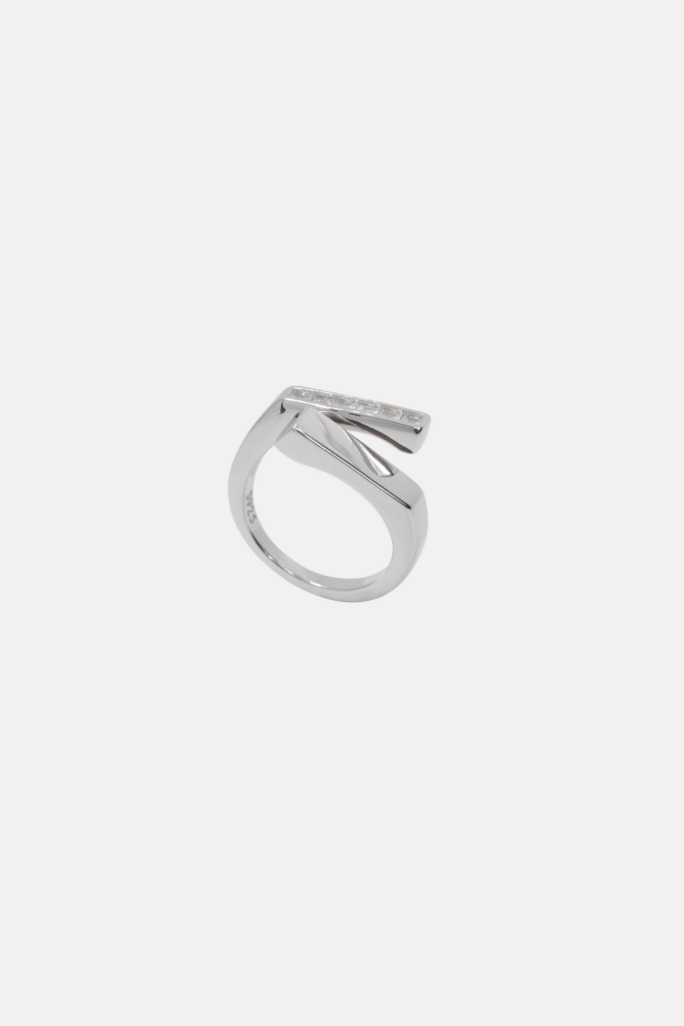 Whale - Sculptural Gemstone Sterling Silver Ring